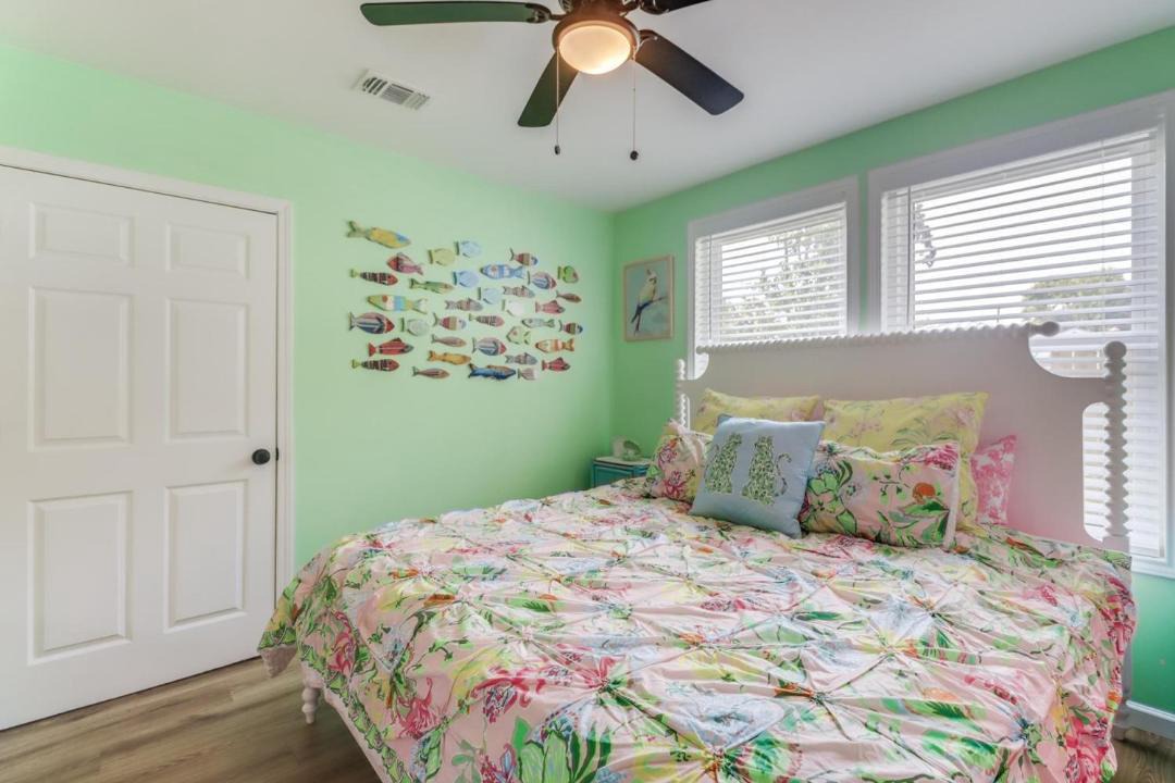 Photo of Bedroom in Long Beach