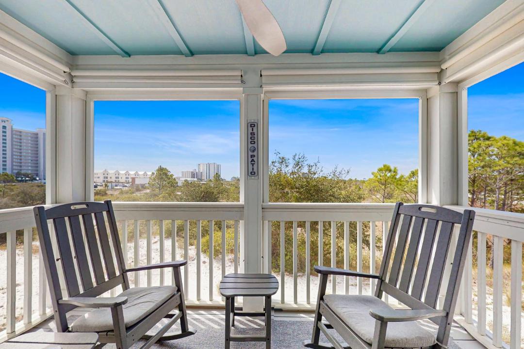 Photo of Patio Balcony in Ono Island