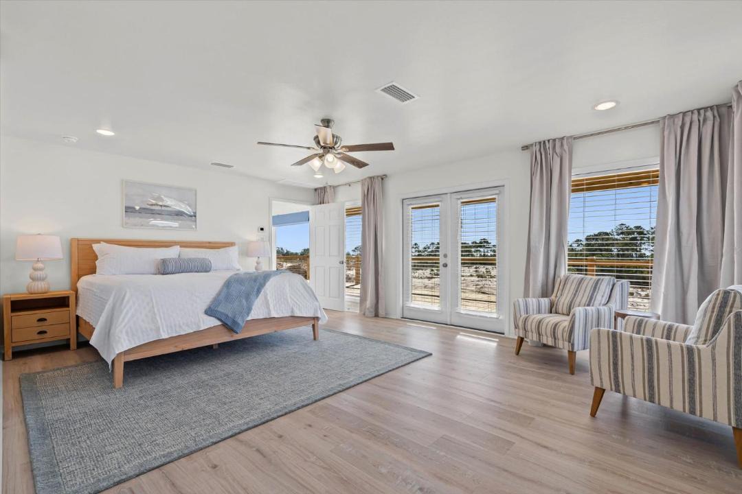 Photo of Bedroom in Dauphin Island