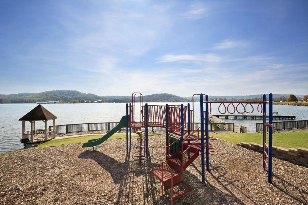 Photo of Others in Guntersville
