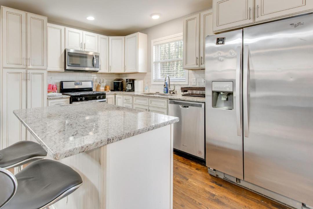 Photo of Kitchen in Browns Mill Park