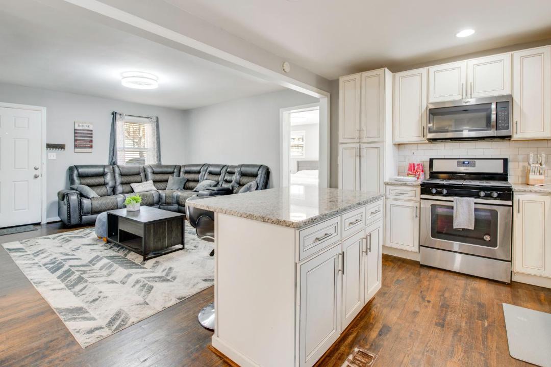 Photo of Kitchen in Browns Mill Park