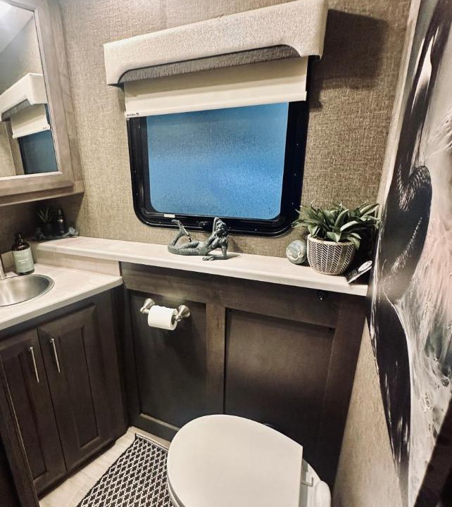 Photo of Bathroom in Oak
