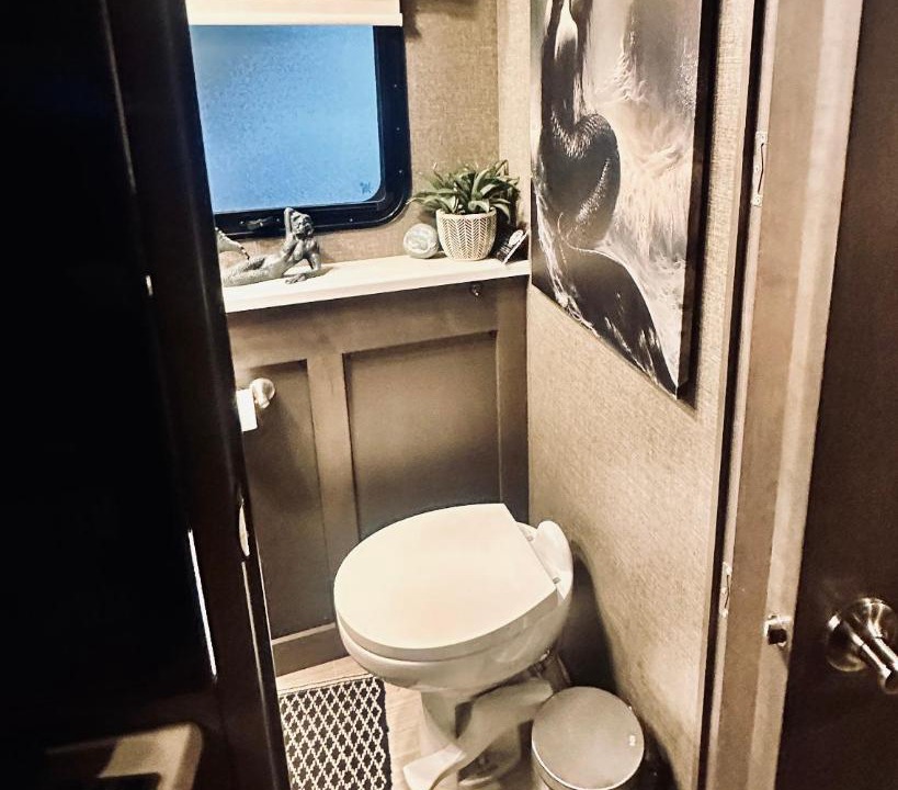 Photo of Bathroom in Oak
