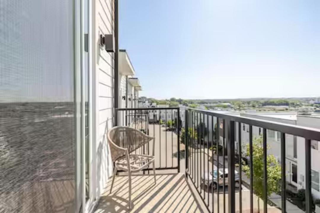 Photo of Patio Balcony in Katie Hill Neighborhood