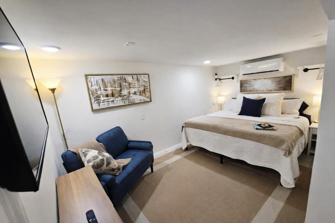 Photo of Bedroom in Pass-a-Grille