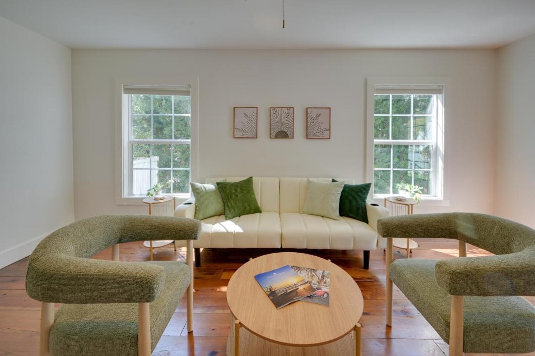 Photo of Livingroom in Saint Simons Island