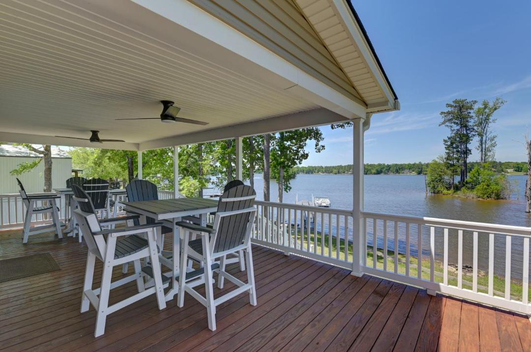 Photo of Patio Balcony in Leesville