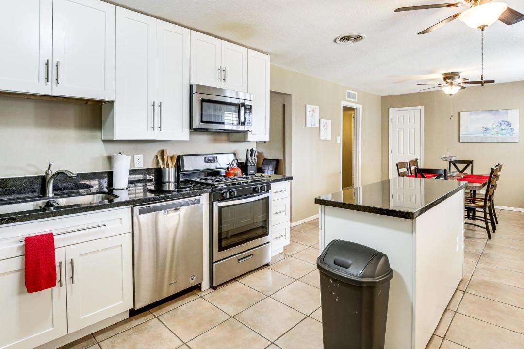 Photo of Kitchen in Biggs Field