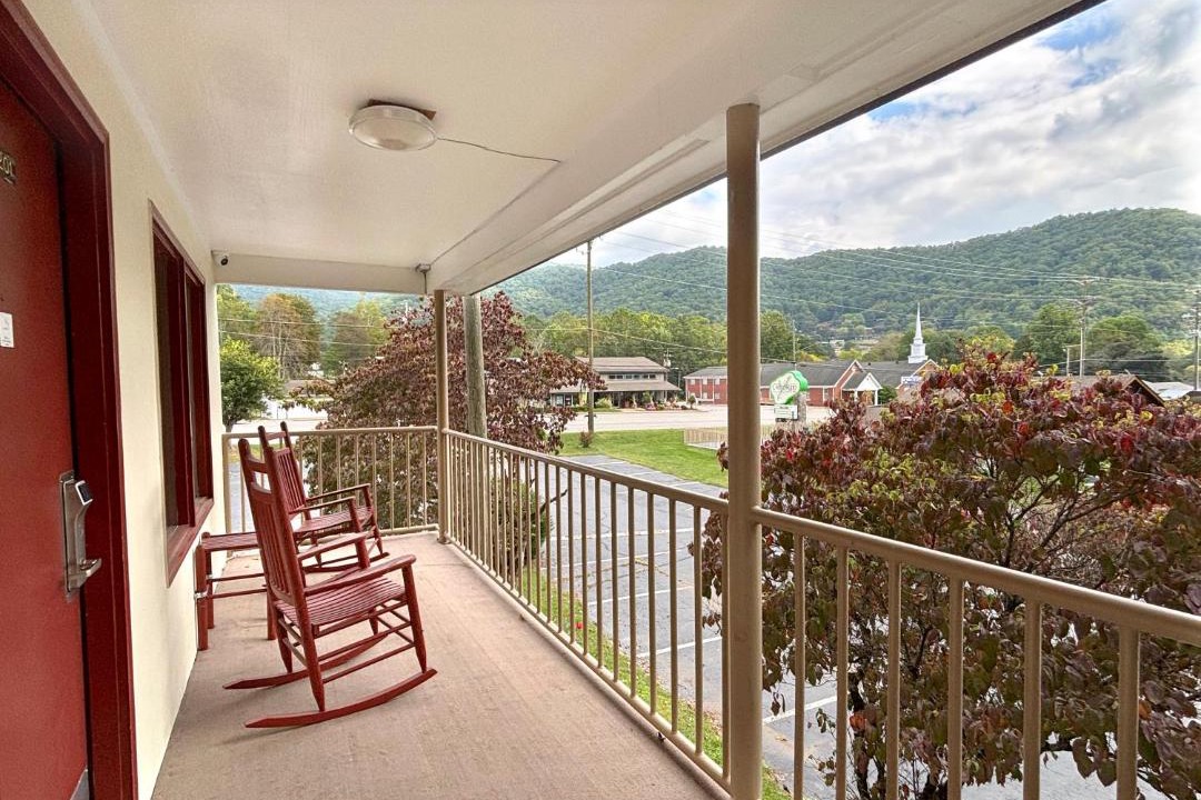Photo of Others in Maggie Valley
