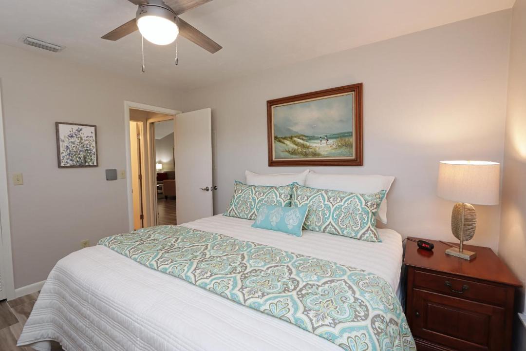 Photo of Bedroom in Iona
