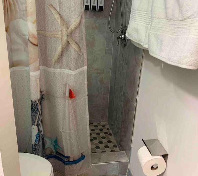 Photo of Bathroom in Iona
