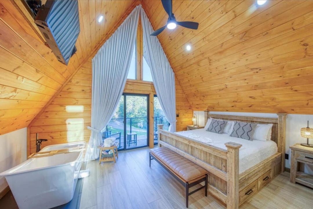 Photo of Others in Sevierville