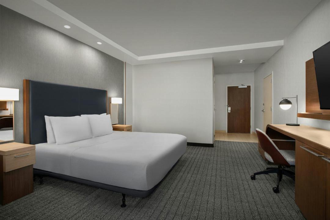 Photo of Bedroom in Town Center
