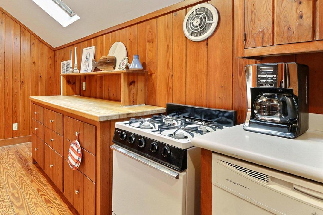 Photo of Kitchen in Historic Downtown Savannah