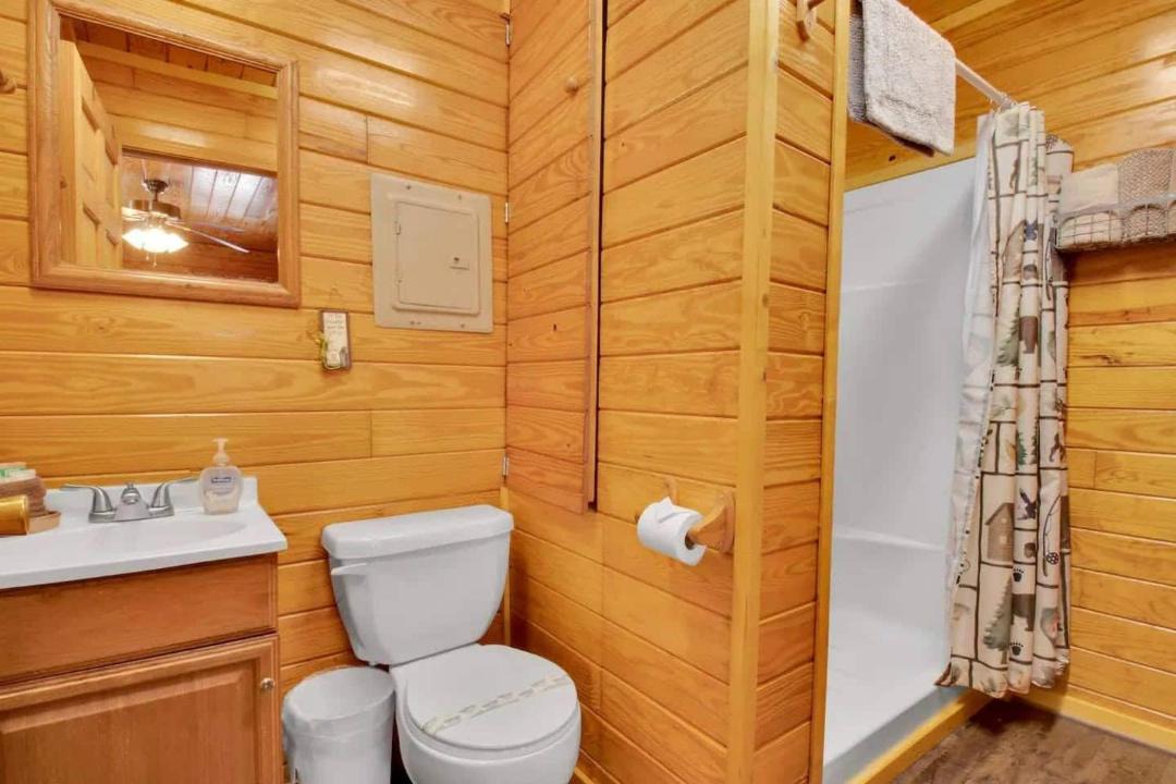 Photo of Bathroom in Gatlinburg