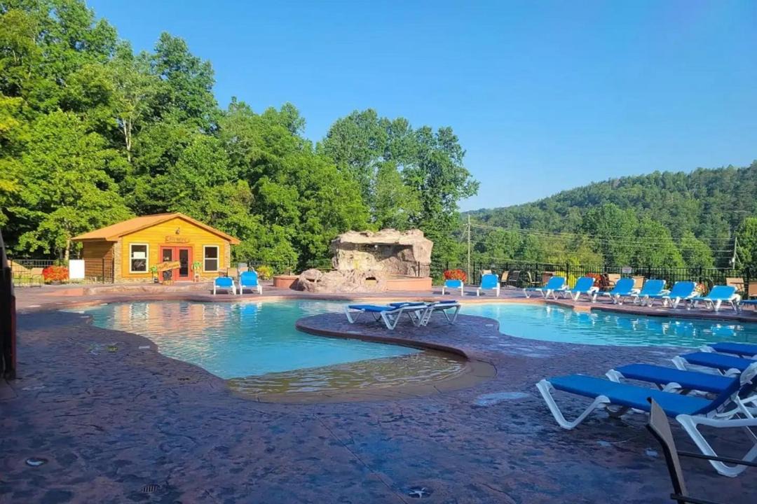 Photo of Others in White Oak Lodge