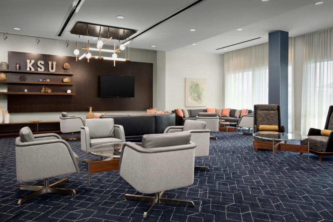 Photo of Livingroom in Town Center