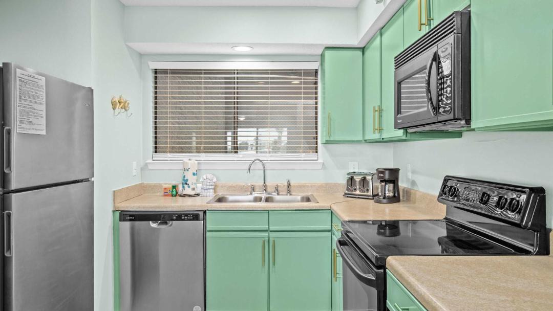 Photo of Kitchen in Orange Beach East