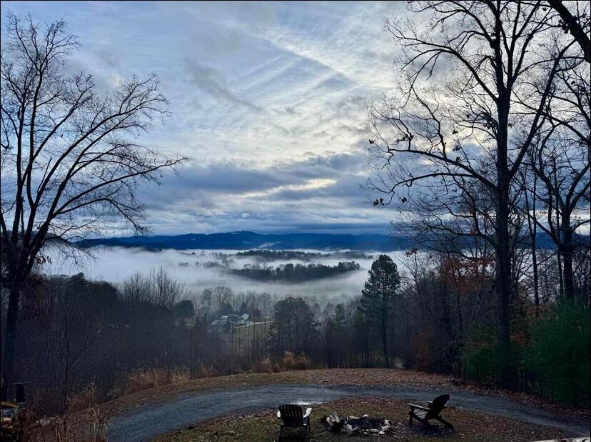 Photo of Others in Mars Hill