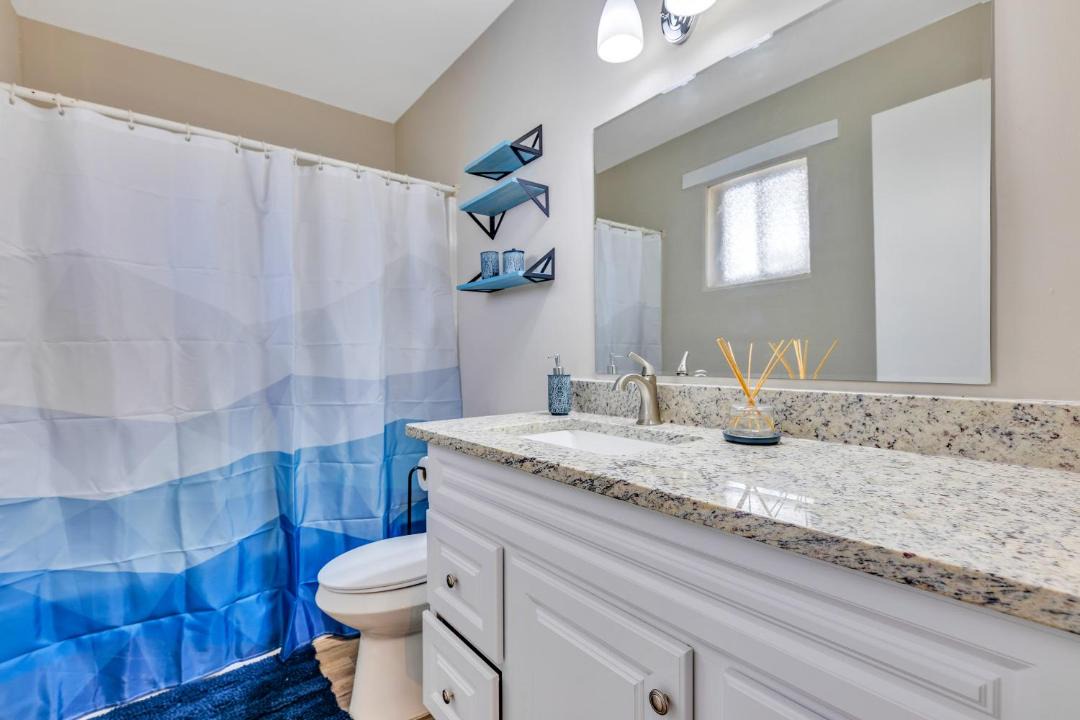 Photo of Bathroom in Eagan Park