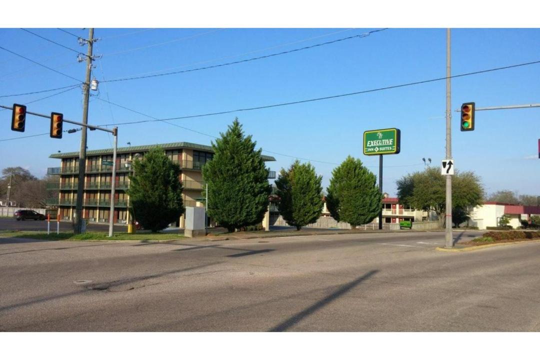 Photo of Buildings in Laurel