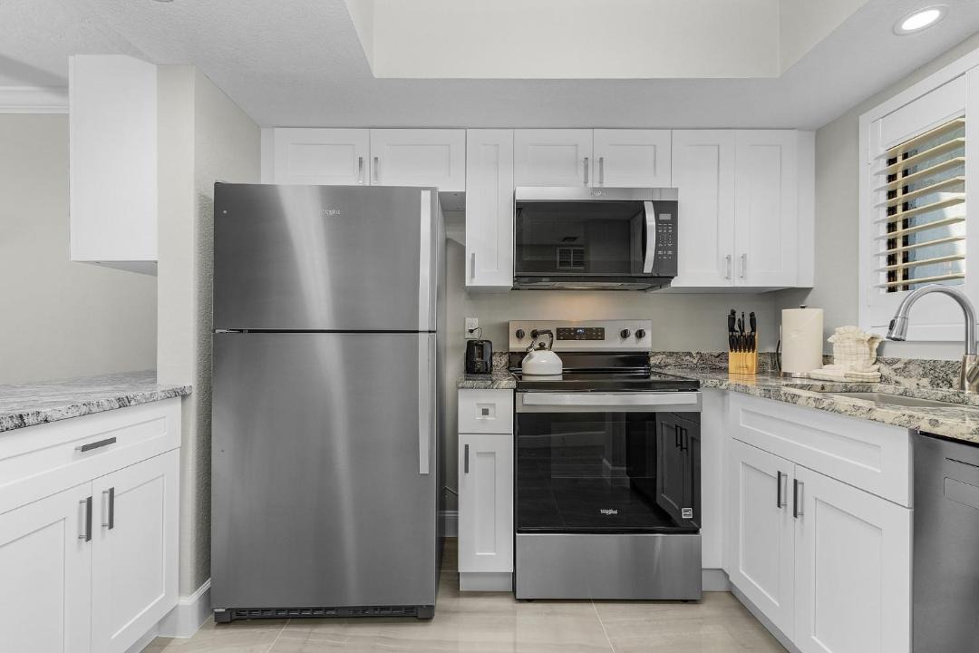 Photo of Kitchen in Mid Island