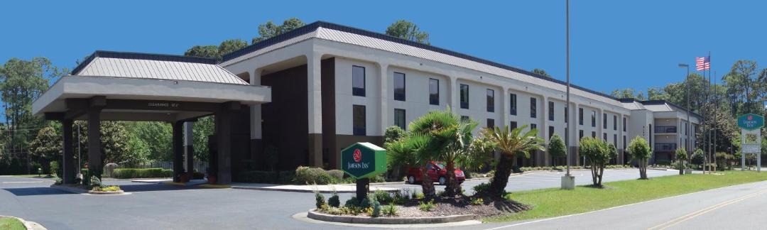 Photo of Buildings in Dock Junction