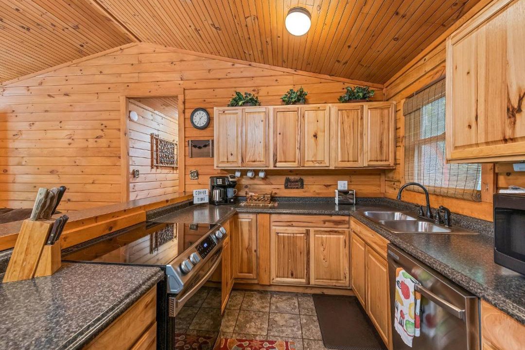 Photo of Kitchen in Maggie Valley