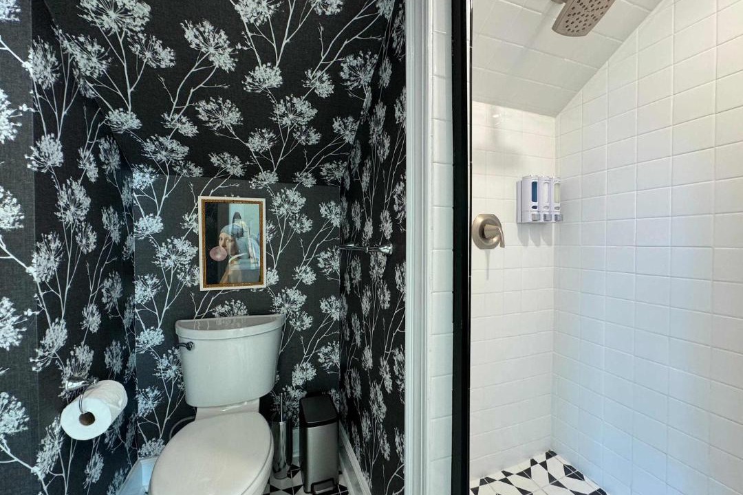 Photo of Bathroom in Dixon Park