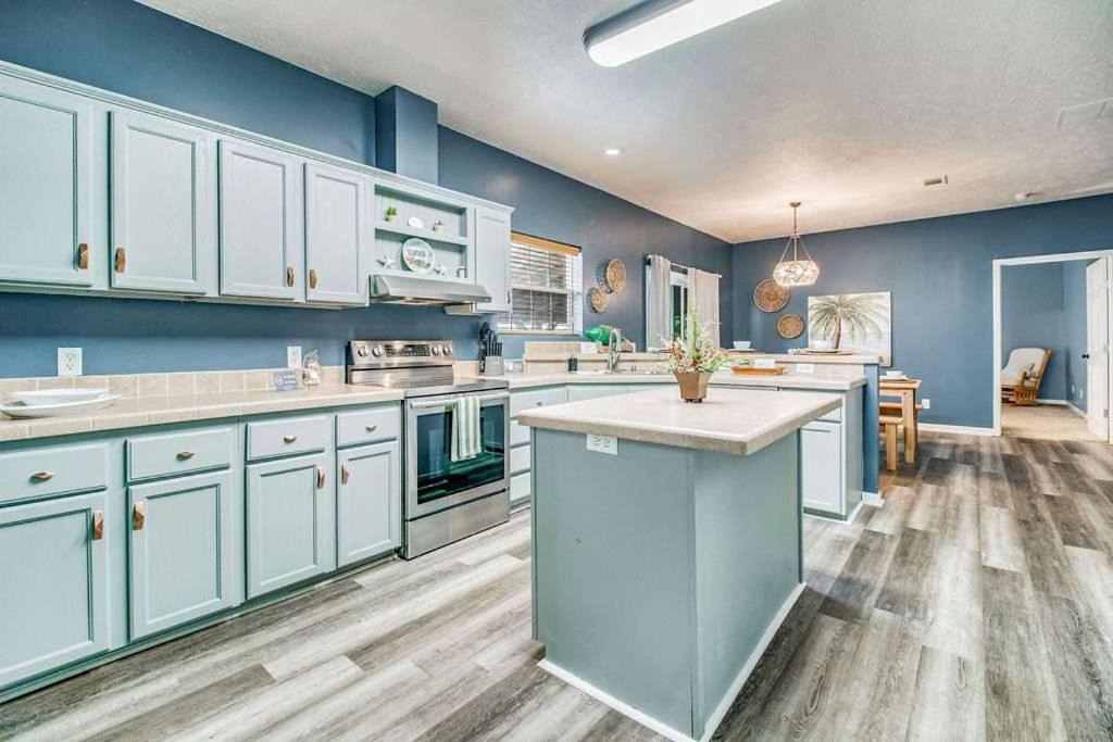 Photo of Kitchen in Ono Island