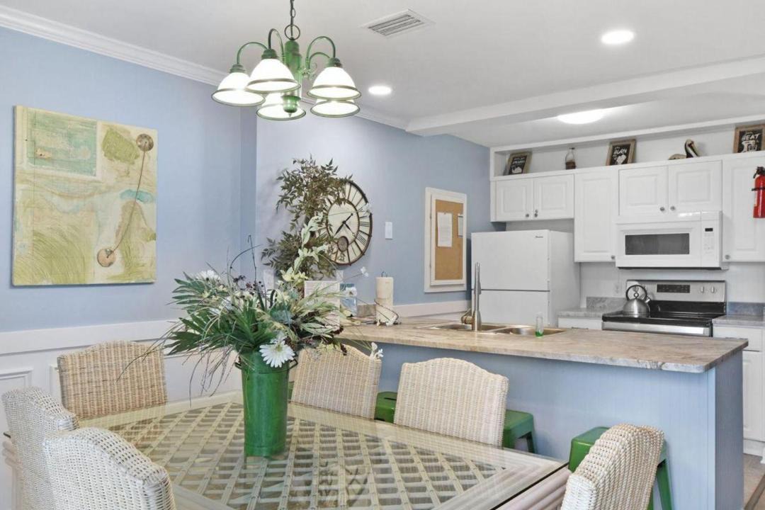 Photo of Kitchen in Jekyll Island