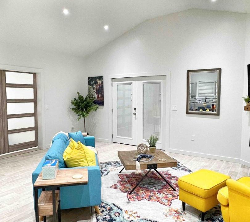 Photo of Livingroom in Decatur