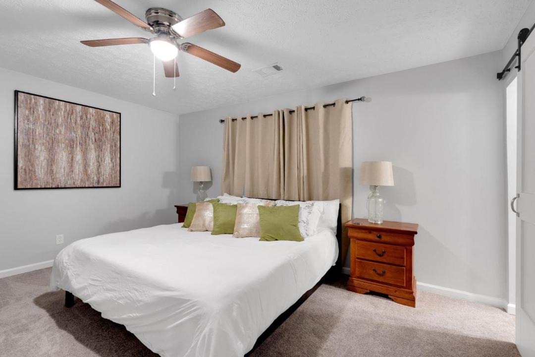 Photo of Bedroom in Powder Springs