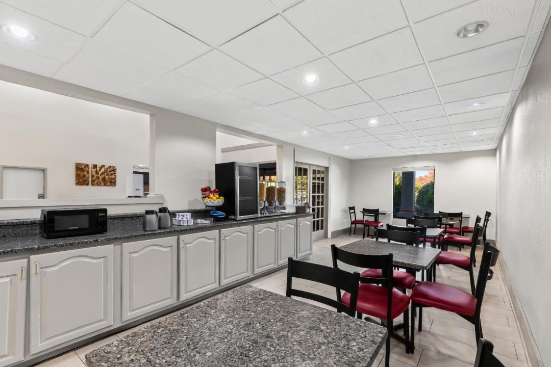 Photo of Kitchen in College Park