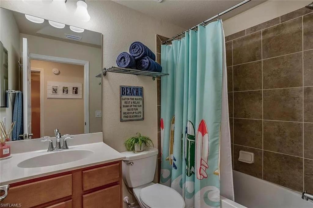 Photo of Bathroom in Cypress Lake