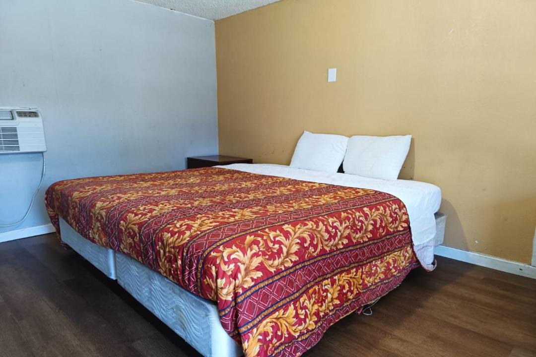 Photo of Bedroom in Orangeburg