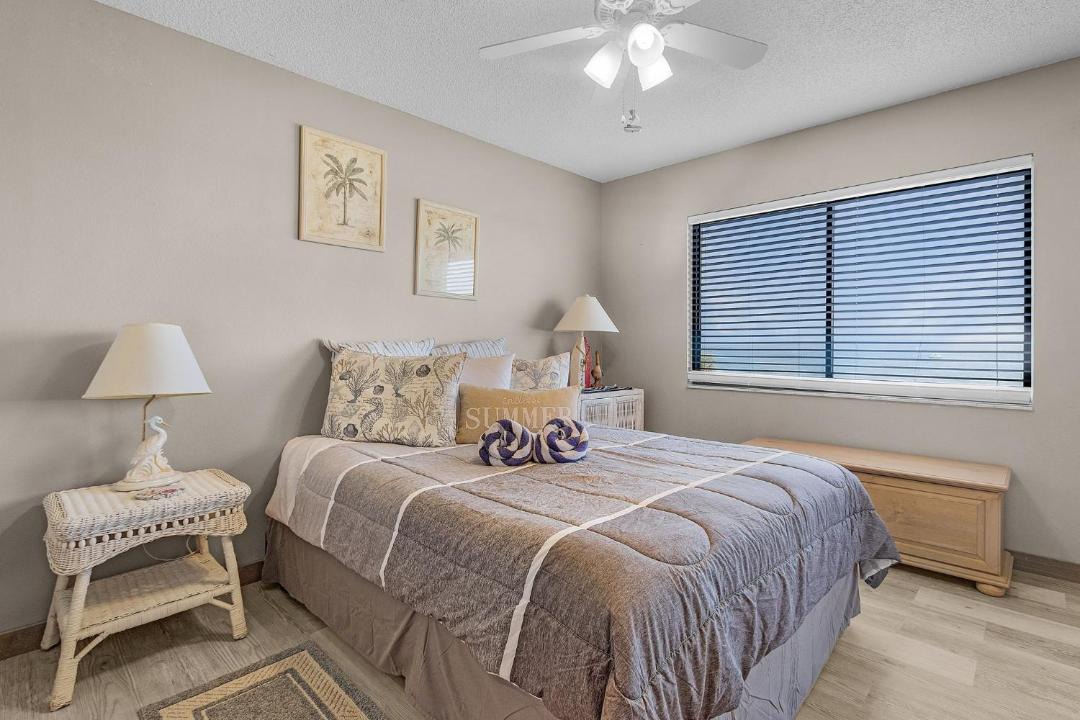 Photo of Bedroom in South Island