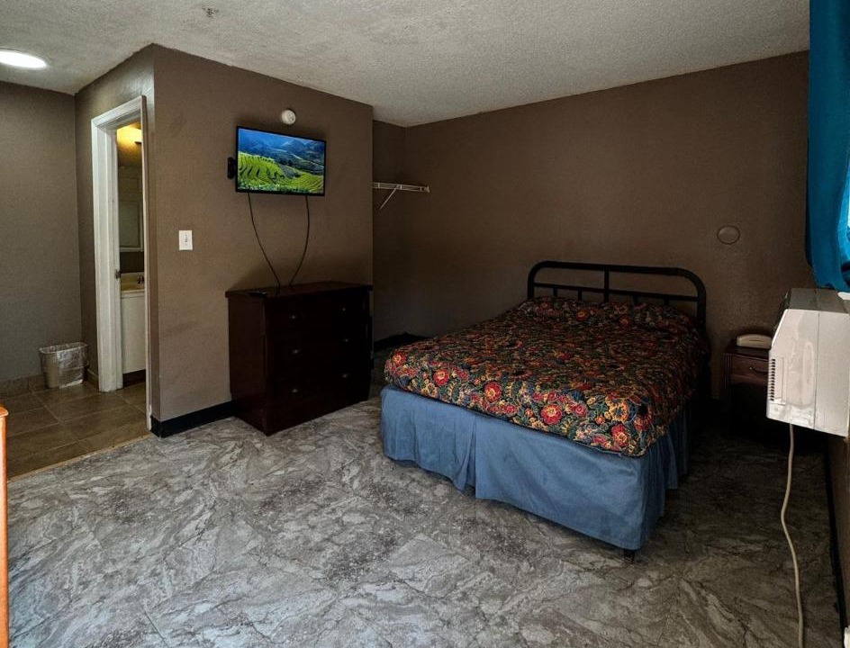 Photo of Bedroom in Lithia Springs