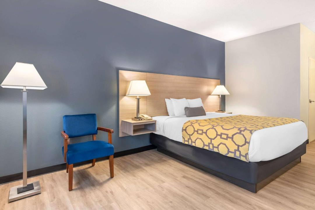Photo of Bedroom in Town Center