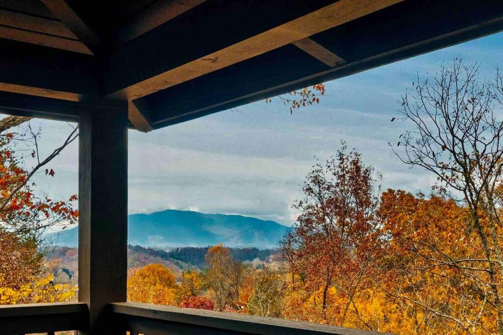 Photo of Others in Sevierville