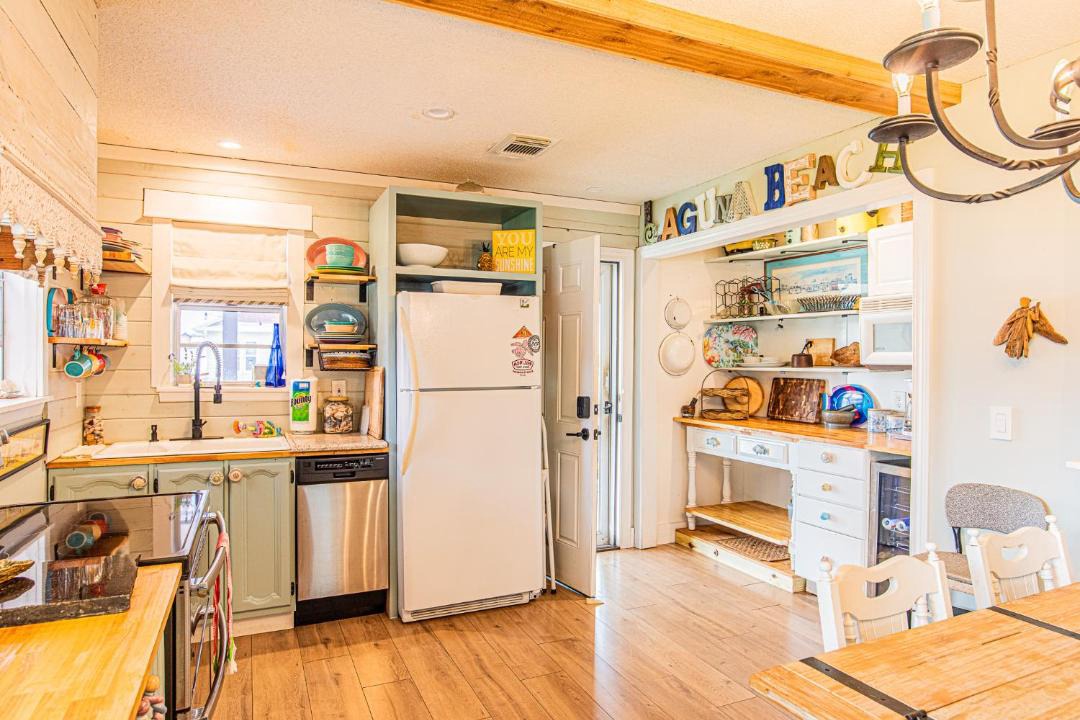 Photo of Kitchen in Laguna Beach