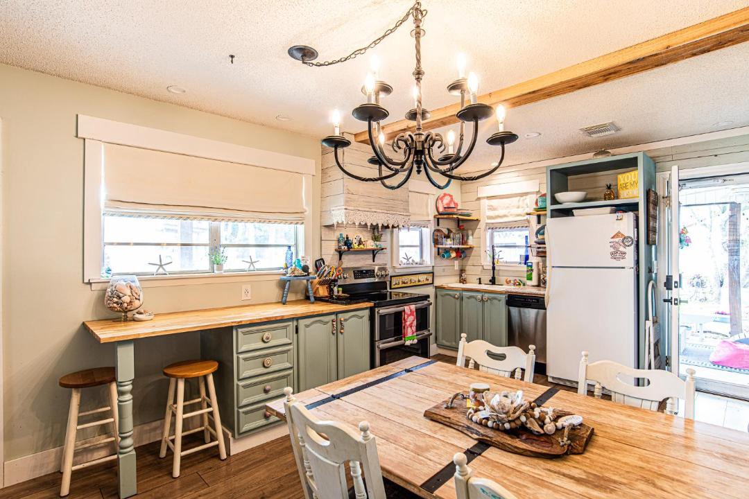 Photo of Kitchen in Laguna Beach