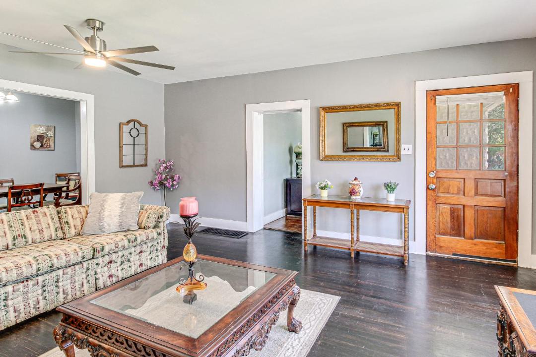 Photo of Livingroom in Winchester