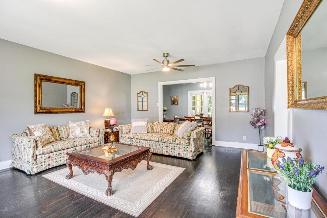 Photo of Livingroom in Winchester