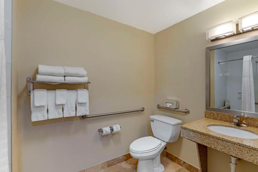 Photo of Bathroom in Town Center