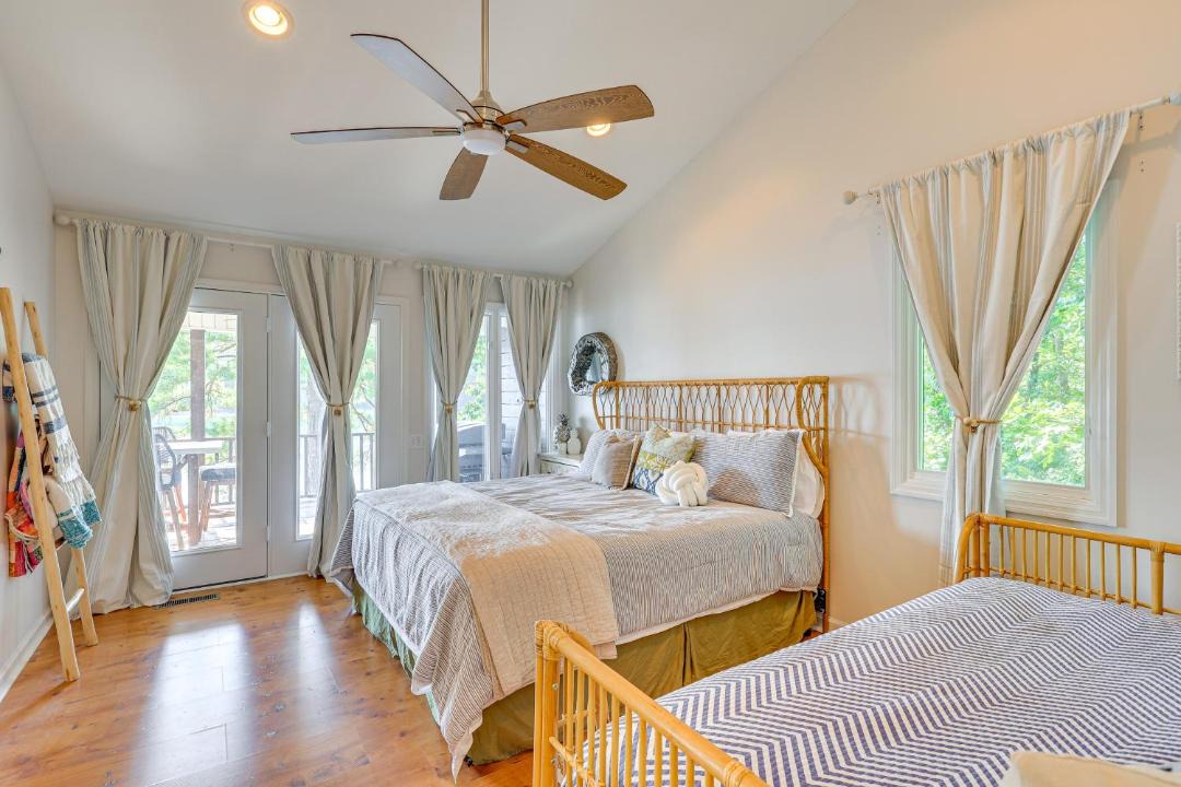 Photo of Bedroom in Logan