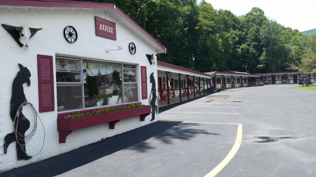 Photo of Others in Maggie Valley