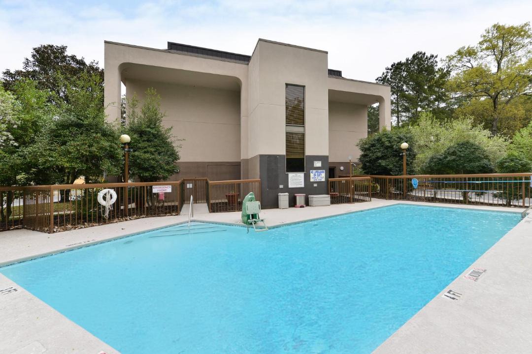 Photo of Outdoor in Dock Junction