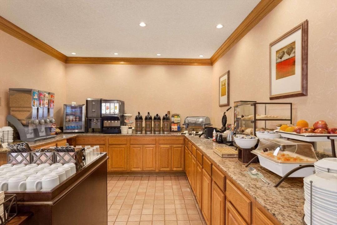 Photo of Others in Biloxi